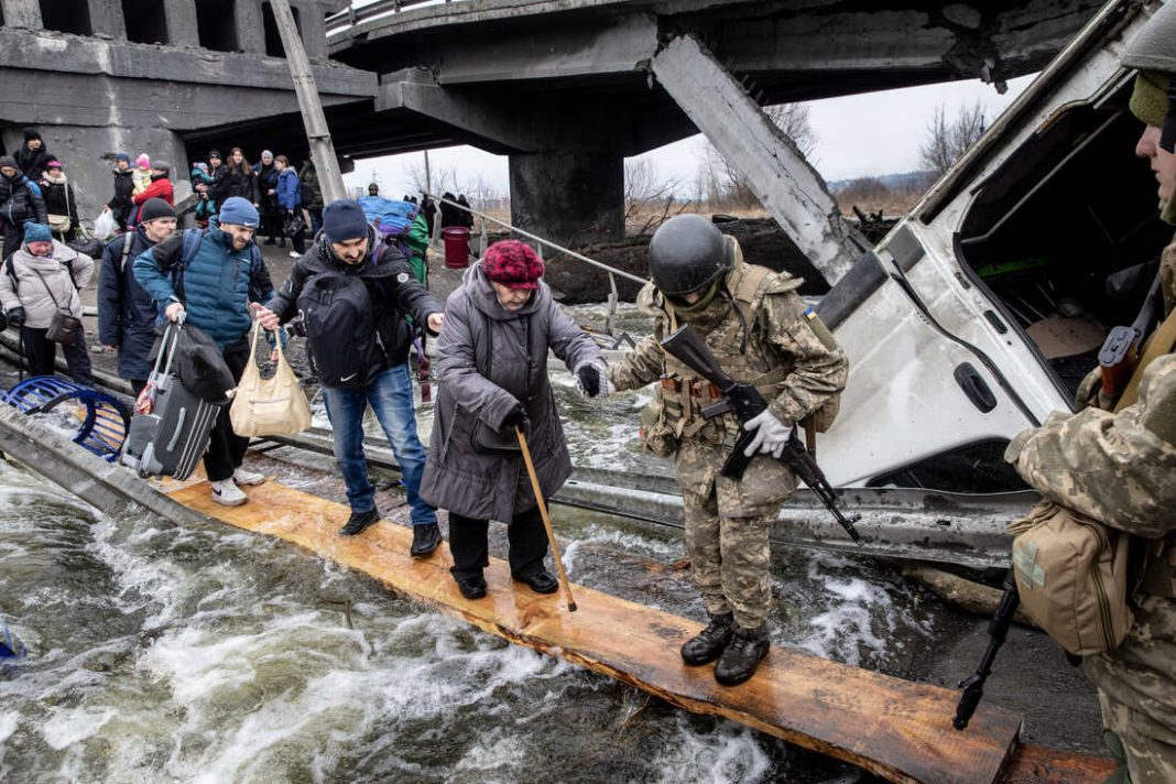 Civilian Evacuations Continue In Irpin The Day After Deadly Shelling